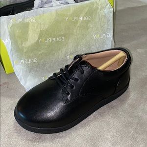 NWT in box dress shoes